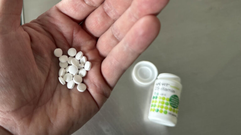Cholecalciferol (Vitamin D₃) forgiftning hos hunde