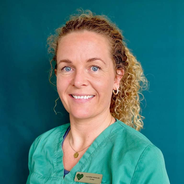 Dyrlæge Julie Bebe Vendelbo